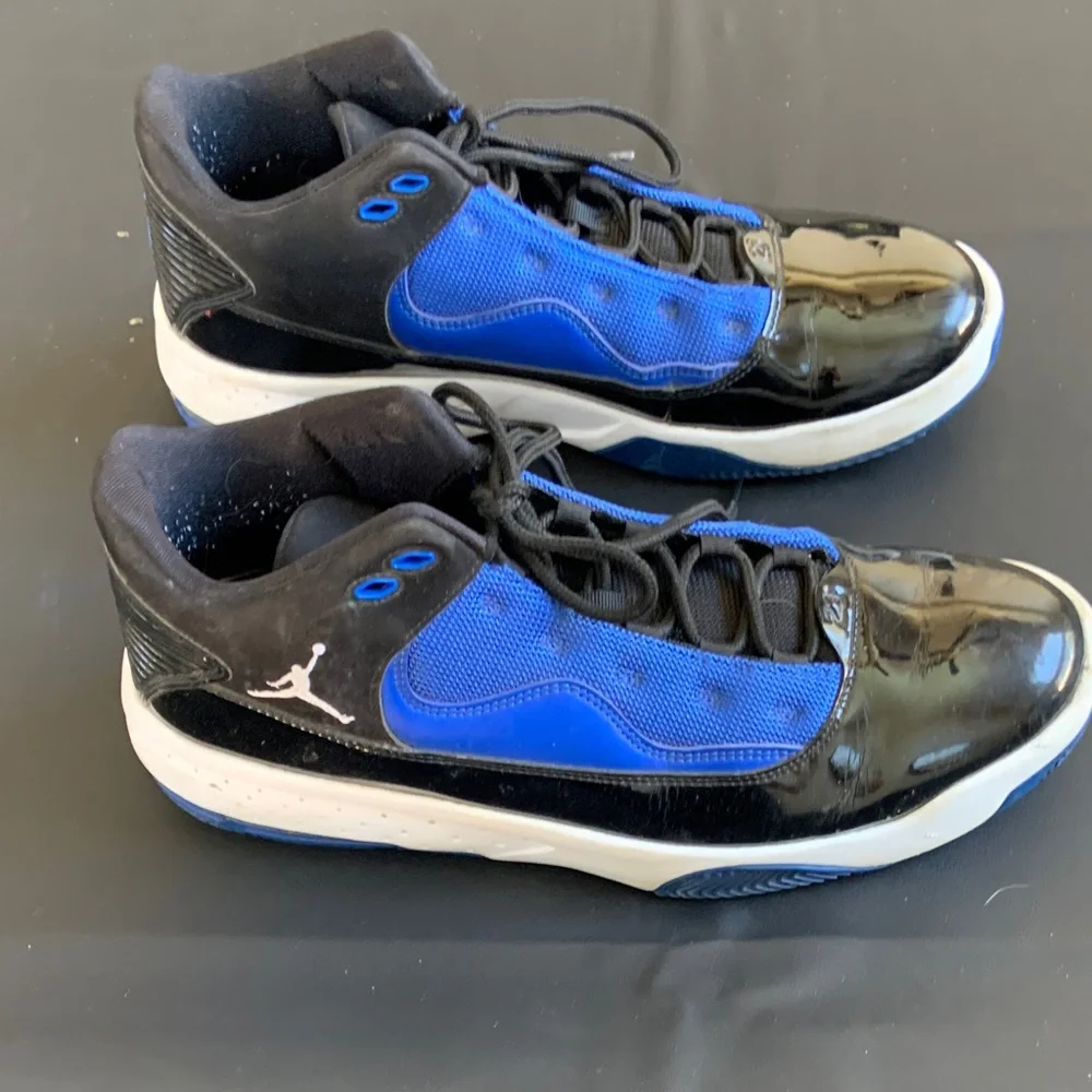Air Jordan CP3.VI Game Royal Black Blue Patent Basketball Shoes Men’s 9.5